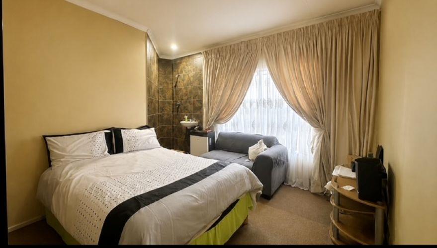 3 Bedroom Property for Sale in Universitas Ridge Free State
